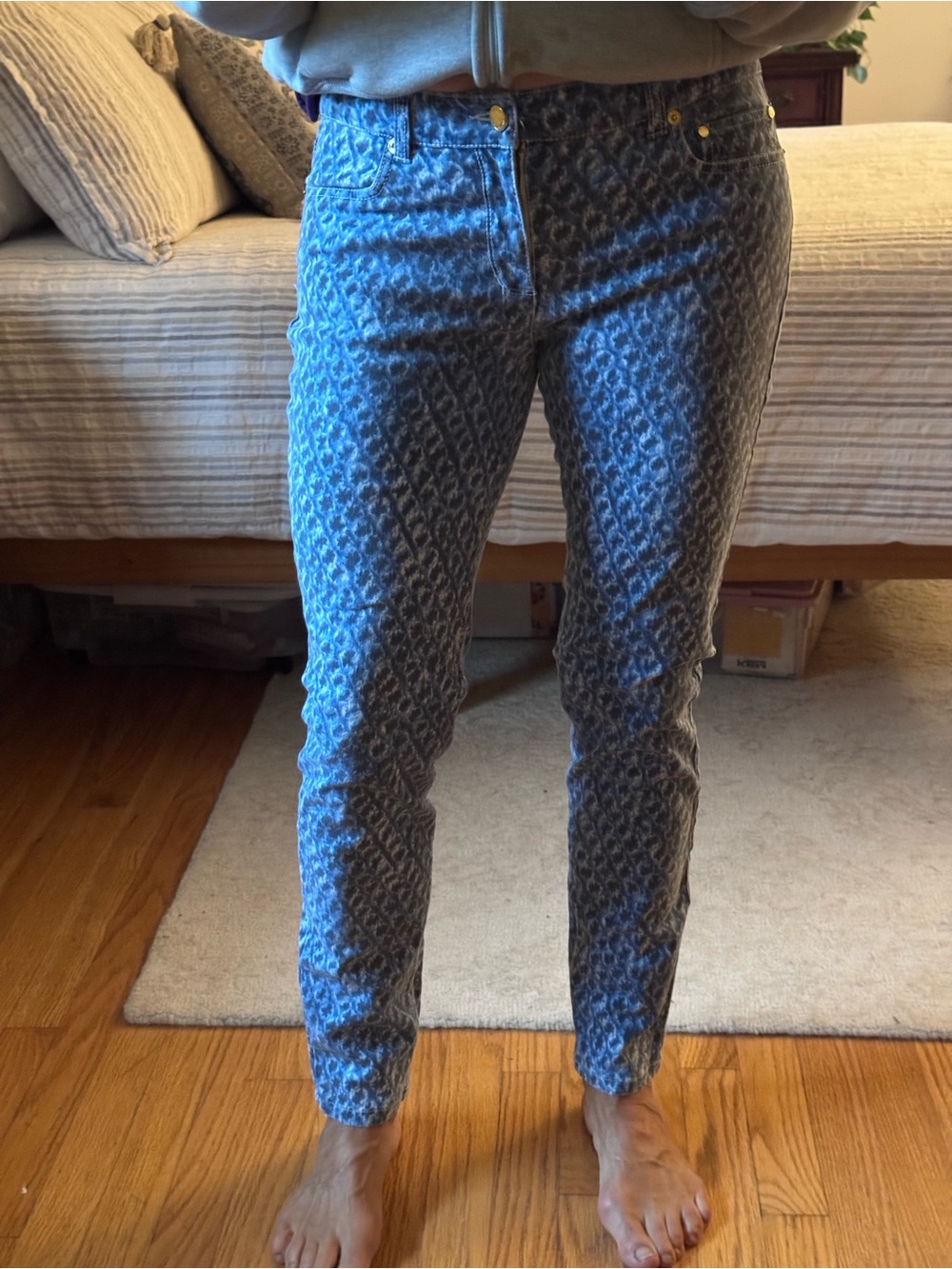 Michael Kors mid-rise Blue Leopard/Animal-print skinny jeans, size 6,